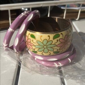 Floral Bangle Set with Purple Accents set of 5 🆕